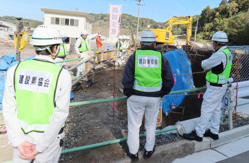 建協鹿屋支部パト/年末へ取組み強化