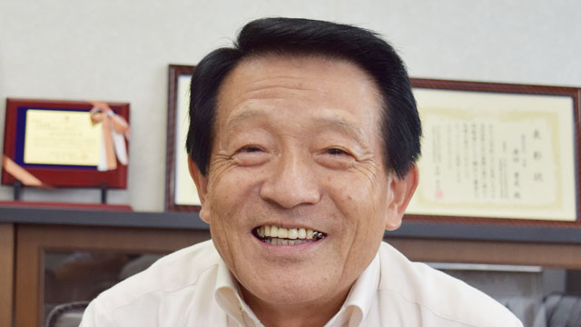 大　進 山内康功