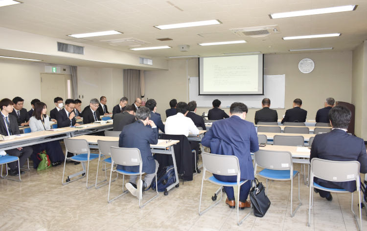 県、住吉町15番街区利活用の公募