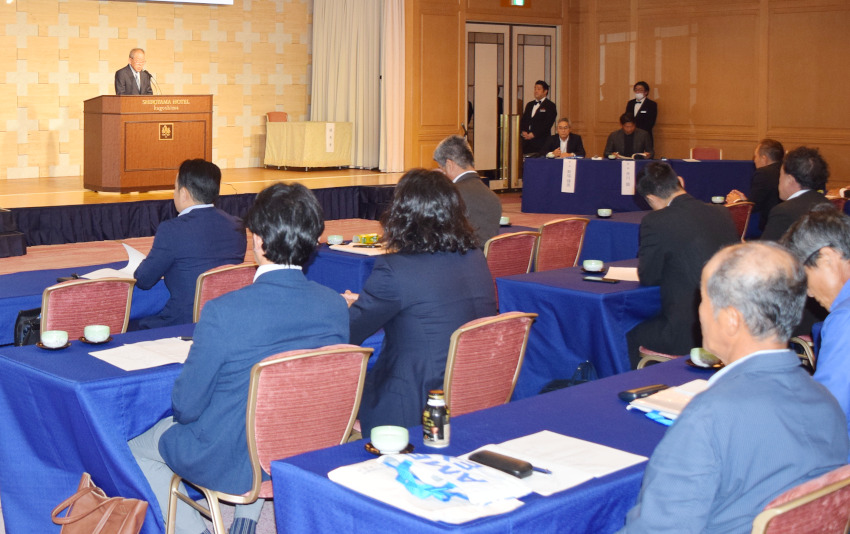 県板金塗装工協組総会