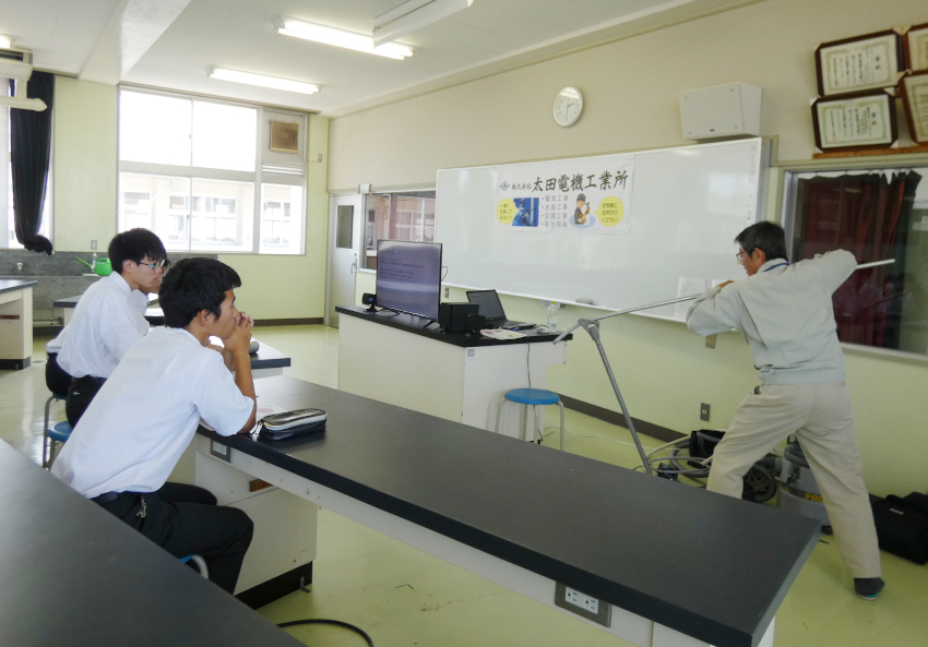 体験型で企業説明会