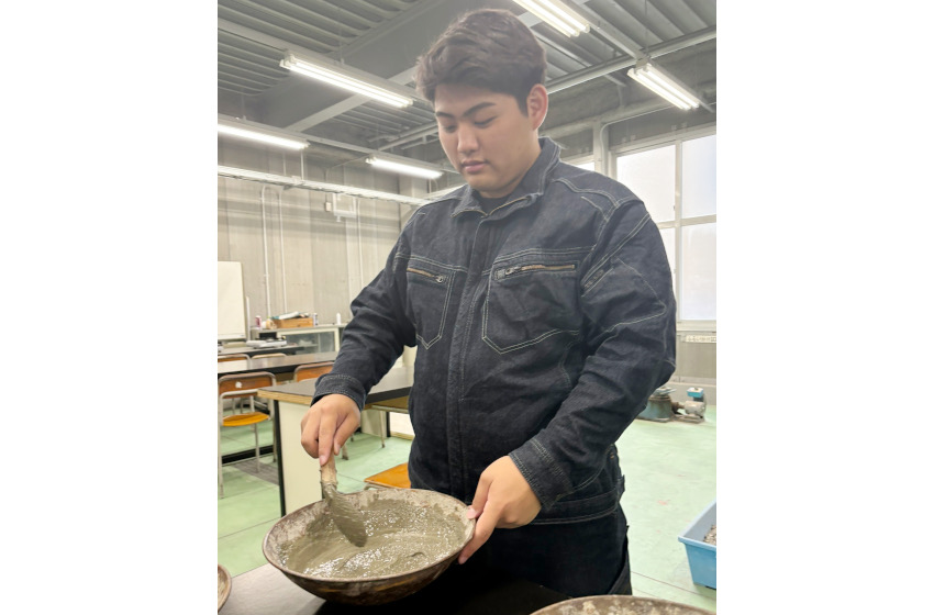 輝け若人／鹿児島実業高校　総合学科環境土木系列　３年　菅間　伝心（でんしん）さん／将来は土木に