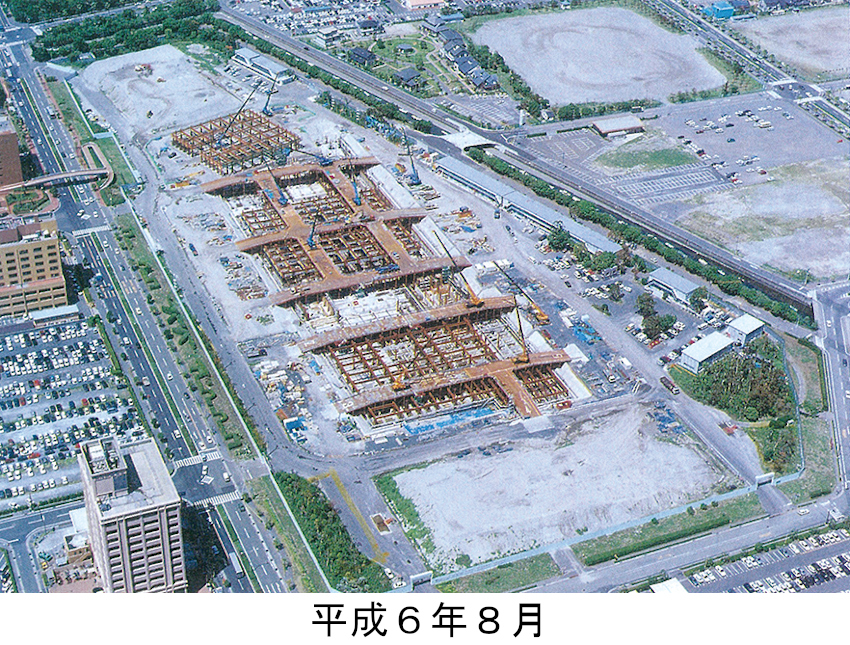 ８代目　県庁舎誕生ものがたり　（２１）／工事の本格着工から終了まで③　～平成８年度（１９９６年１０月）／県建築士事務所協会、県設計監理組合顧問　崎元　博典