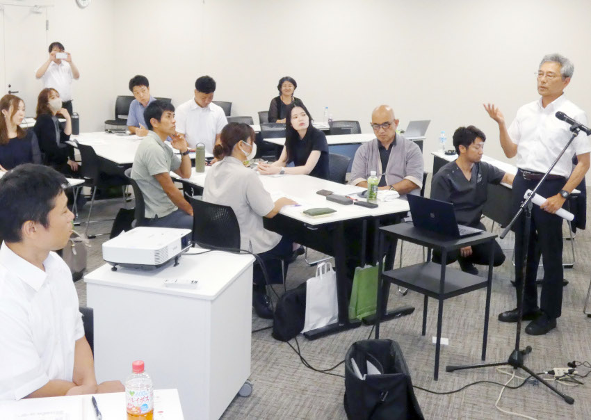 奄美でセミナー開催