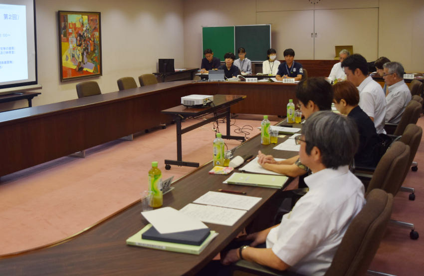民間工事・福祉２法人が従業員寮／鹿市開発審が了承／谷山墓所霊園に納骨堂も