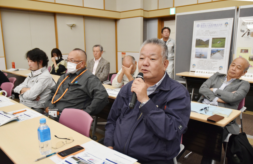 技術講演会を実施