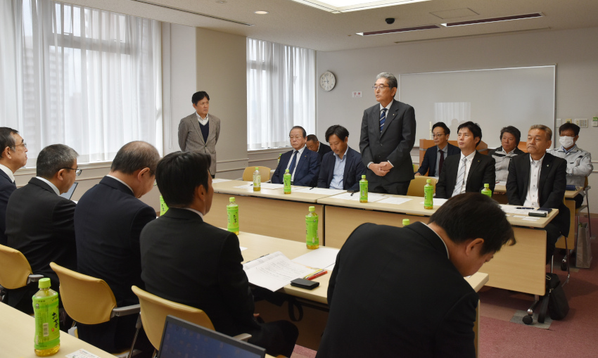 県建設専門工３団体×県　意見交換　／最低価格引上げを