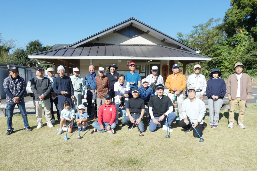 パークゴルフ大会／優勝は福元さん／川薩電気工協組