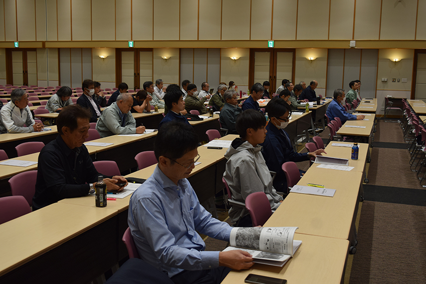 県舗装協会が道路技術講習会