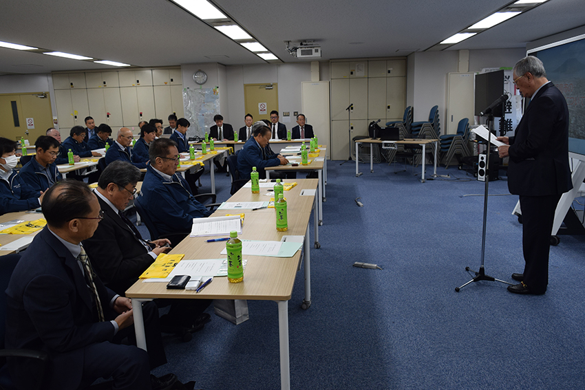 山梨県建協が視察研修
