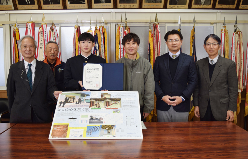 まちづくり特別賞／加治木工高　薗田さん／建築甲子園