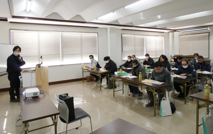 かごしま~支局長のつぶやき~東西南北~/無災害運動月間説明会/現場潜む危険に〝気付き〟を共有