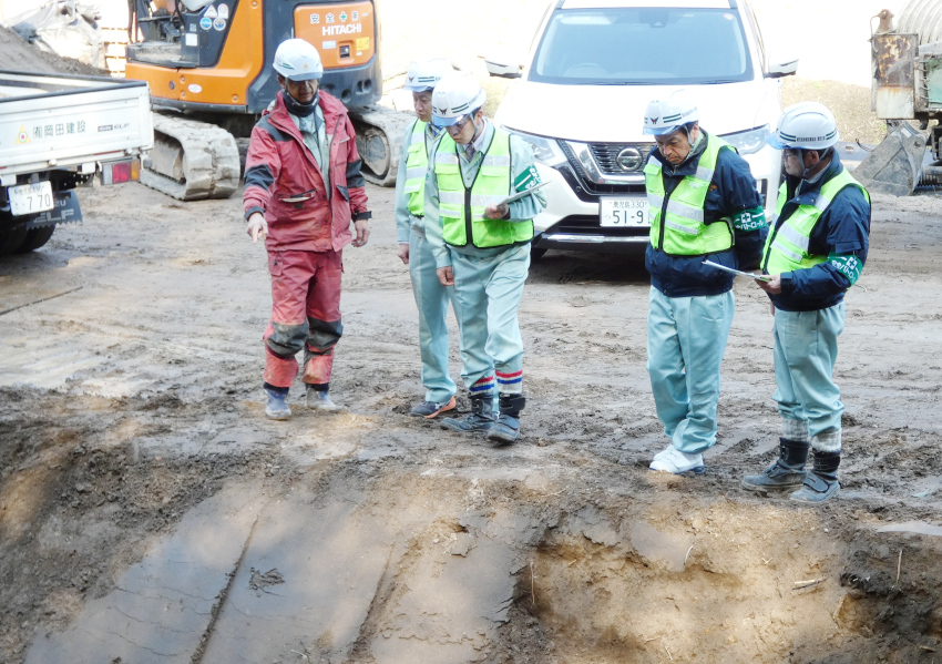 建協 年度末パトで安全徹底/栗野支部