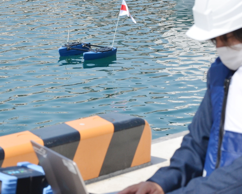 県がトライアル発注　　／ＵＳＶの深浅測定／九電ドローンサービス