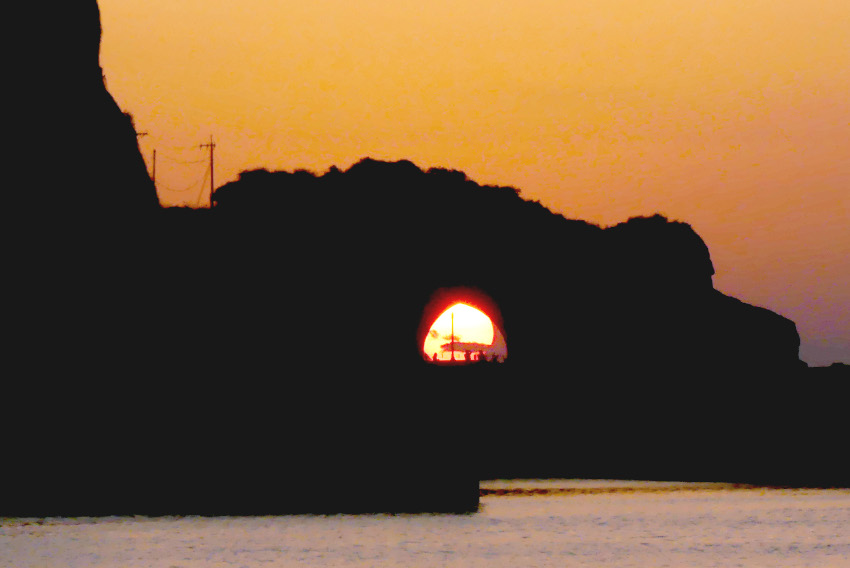 かごしま～支局長のつぶやき～東西南北～／インフラによる偶然の奇跡／龍の目が灯すロマン