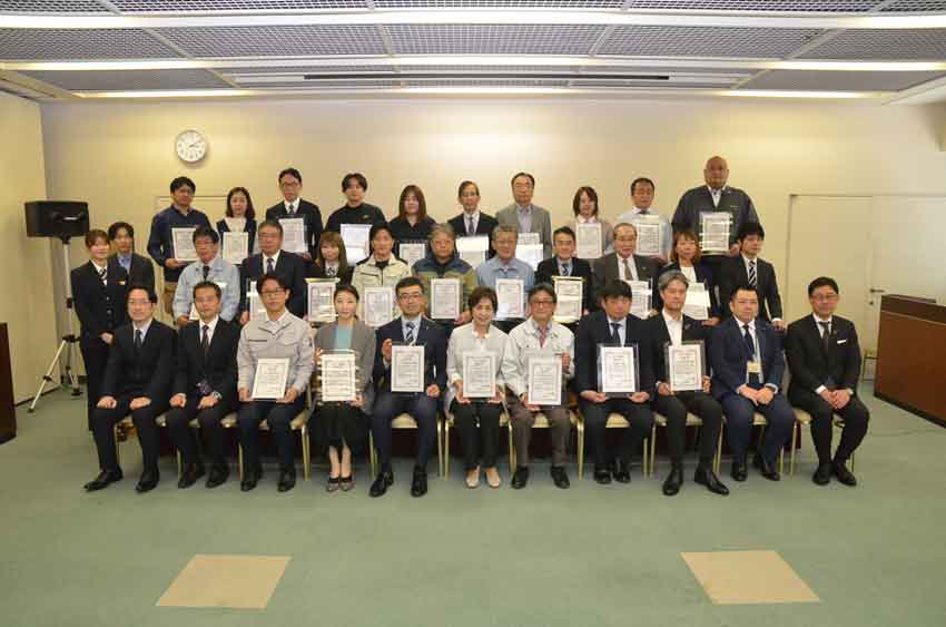 初の健康経営フォーラム／認定企業が報告と交流