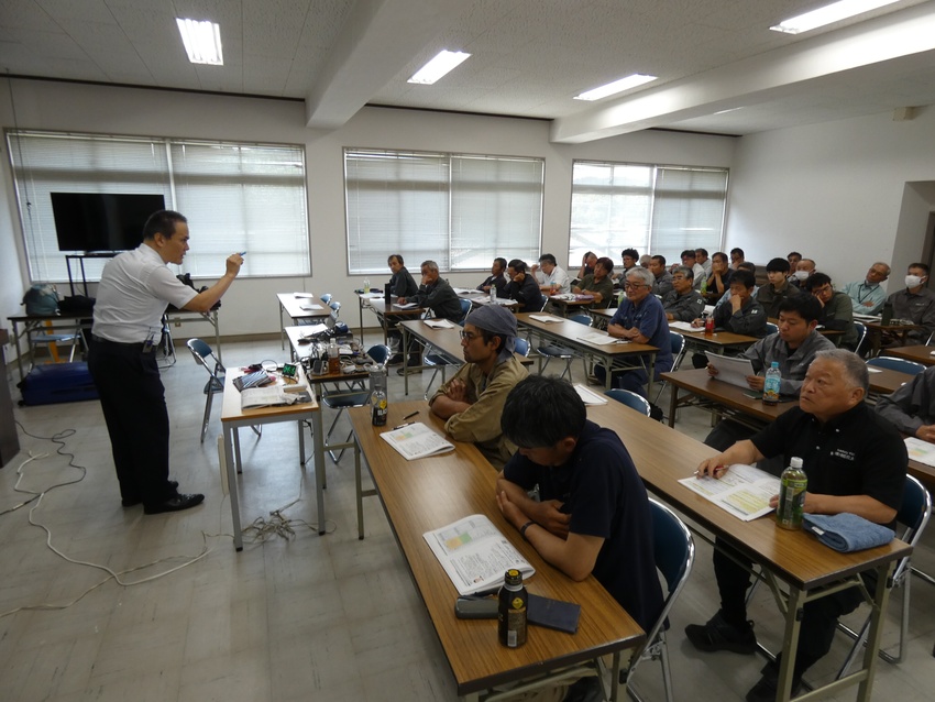 「現場効率化」テーマに講習/行動時間の視覚化を/建協宮之城支部
