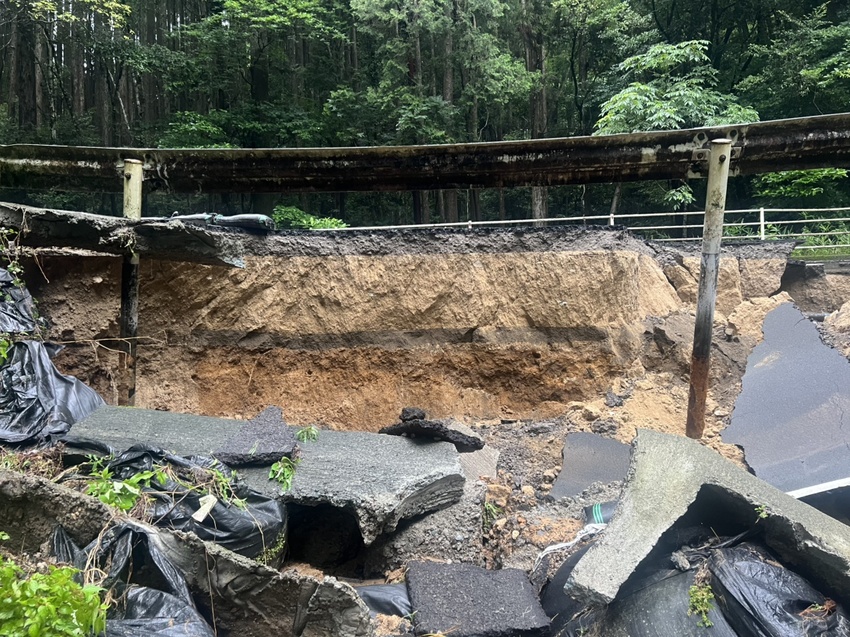 薩摩川内市を中心に大雨災害／路肩決壊で陥没も／地元建設業が迅速対応