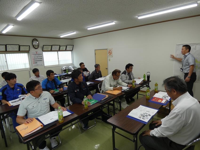 出水電気協組青年部が技術講習/防火措置工法に理解