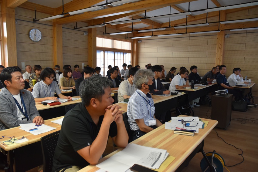 持続可能な建築物を／木材ネットワーク構築／＝県＝
