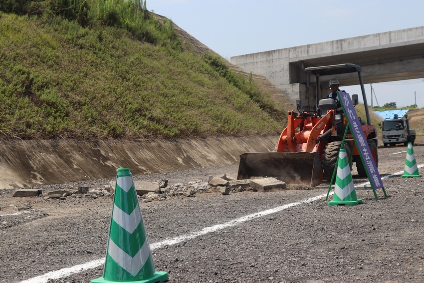 東九州道で道路啓開訓練／課題整理し、備え強化　／大隅河川国道
