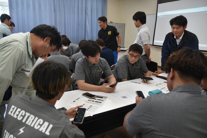 工学院生と交流