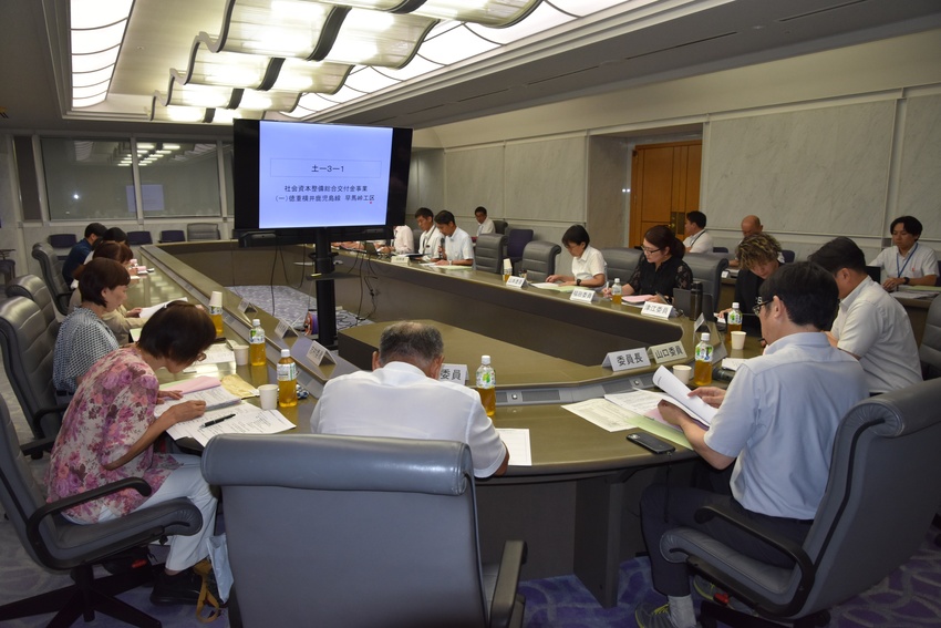 県事業評価監視委／対応方針　全案件を継続／金久田川で用地買収難航