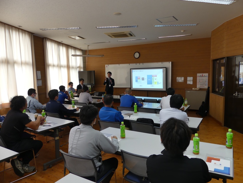 鹿屋肝属電気設備協組講習/経営改善取組み学ぶ