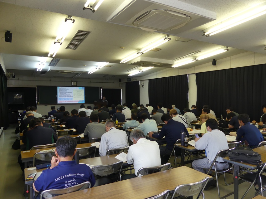 化学物質管理者（鹿屋）／安全な取扱い学ぶ／建災防県支部
