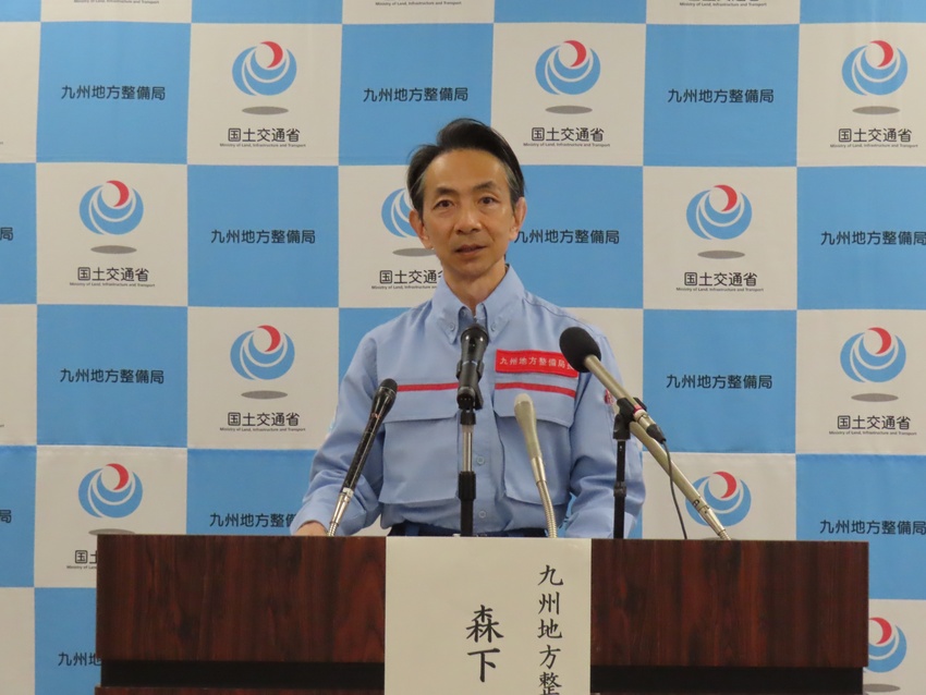 九州地整　森下局長が就任会見／熊本地震　一日も早い復興へ／建設業　処遇改善に意欲