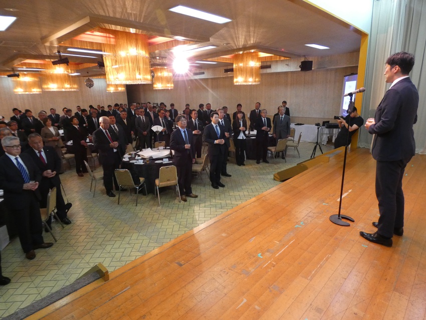 橋口組が75周年・代取就任式/「社徳」胸に込めて