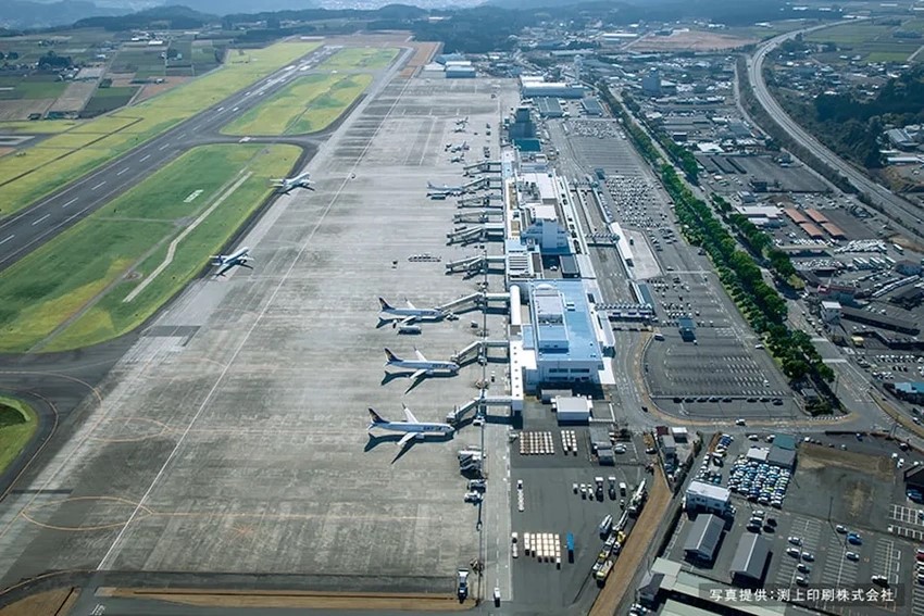 鹿空港、駐車場営業者を募集／立駐で９００台以上拡大／２５０台以上の実績　大阪航空局