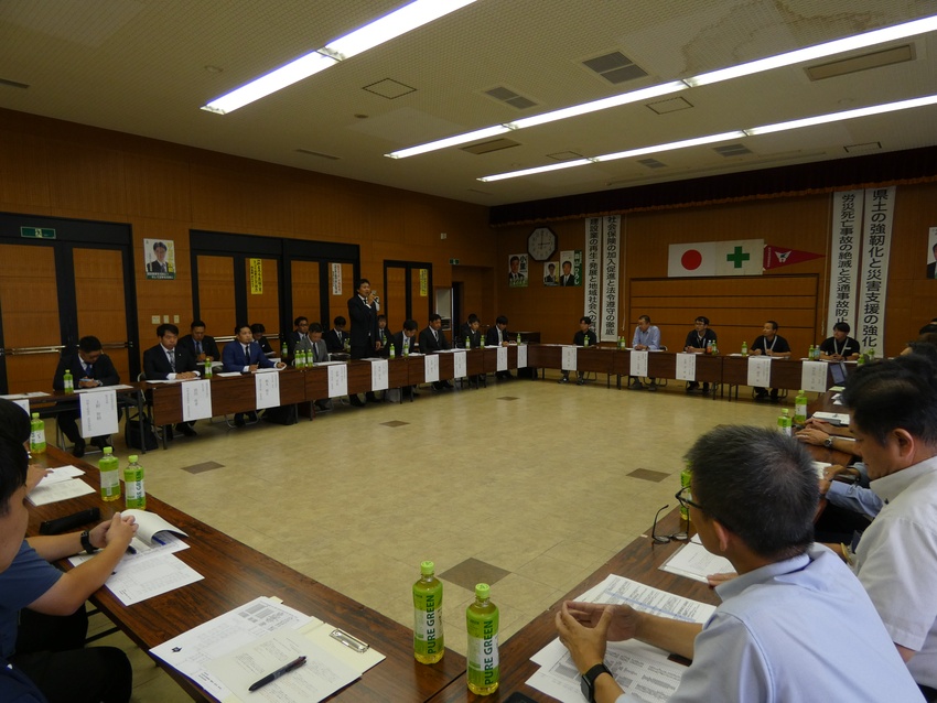 県・2市と意見交換/建設業青年部会姶良支部/課題解決へ情報共有