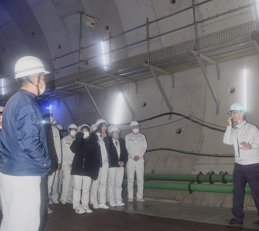 東西ＴＮなど見学