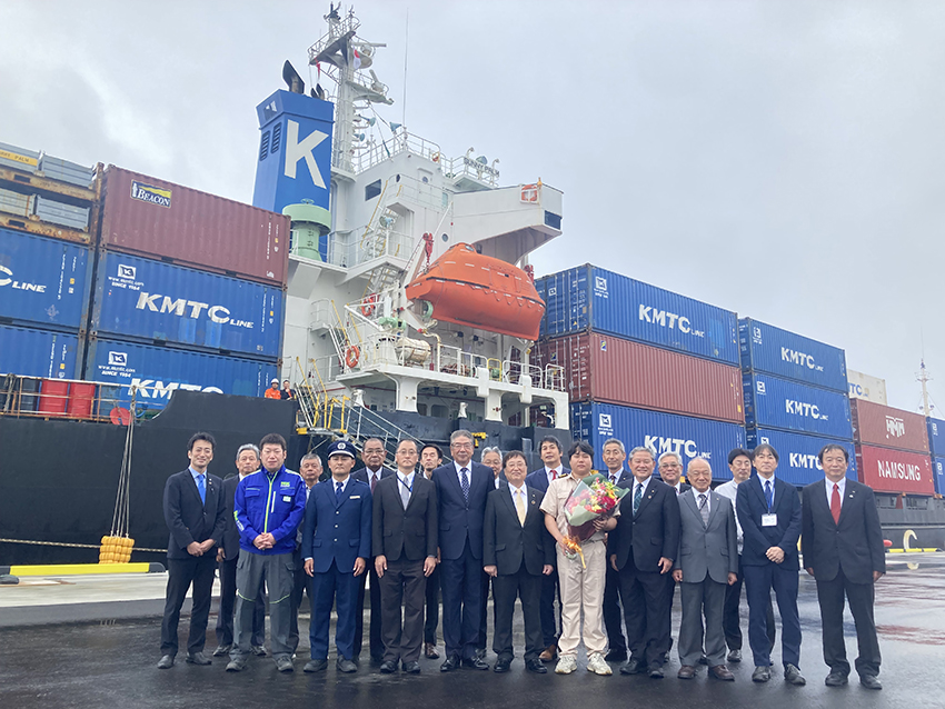 川内港唐浜埠頭が暫定供用