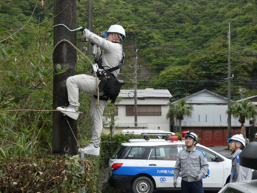 奄美群島で昇柱訓練
