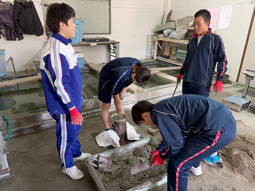 安房中、職場体験