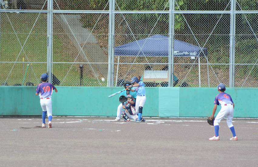 指宿で小学生ソフトボール大会