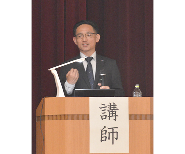 災害状況の緊急調査　