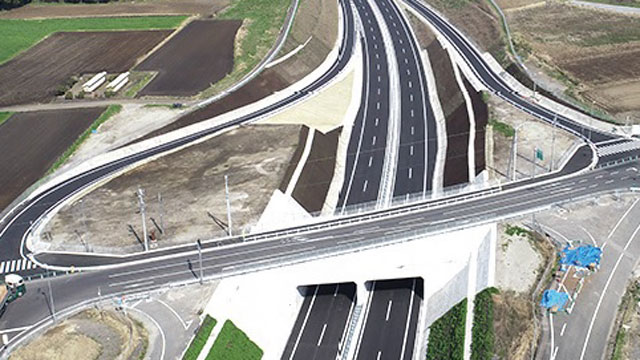 末吉道路が供用開始