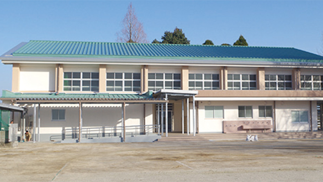 小山田小学校屋内運動場大規模改造　完成