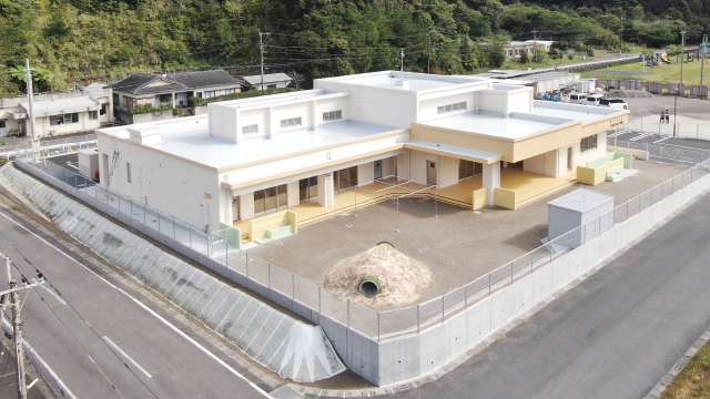奄美市住用地区新設認定こども園整備事業　すみようこども園が完成