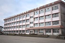 吉野小学校30号棟長寿命化改良が完成